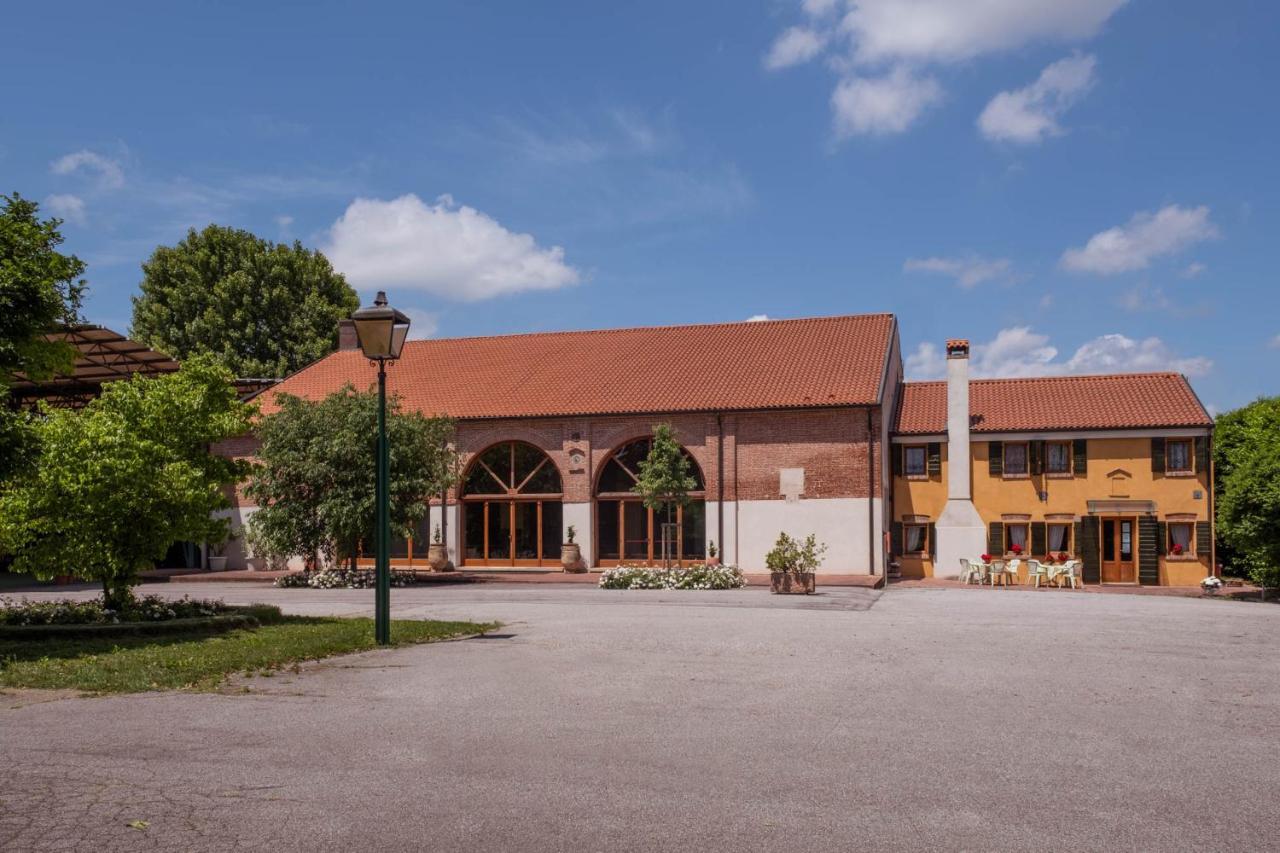 Agriturismo Le 4 Rose Vescovana Exteriér fotografie